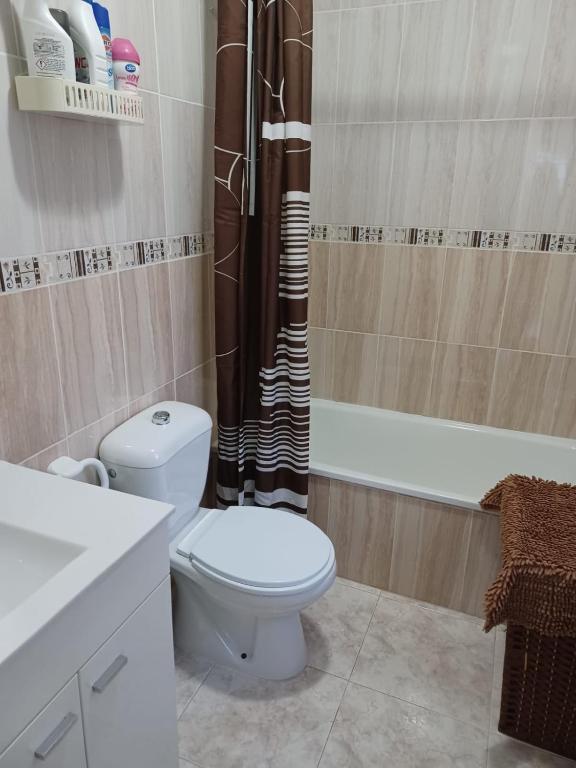 Quesada dream Villa Bathroom